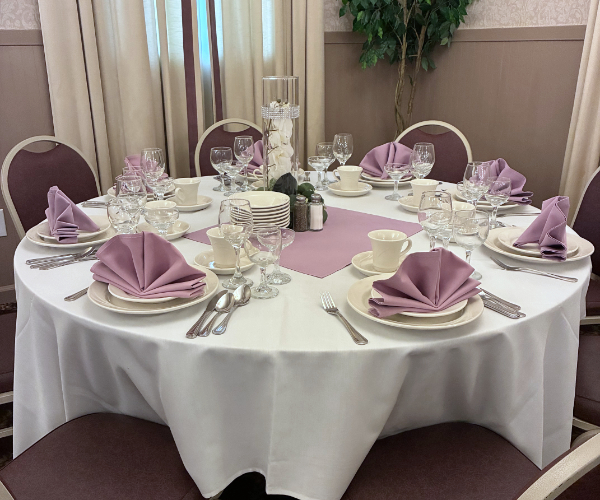 Banquet Table Setup